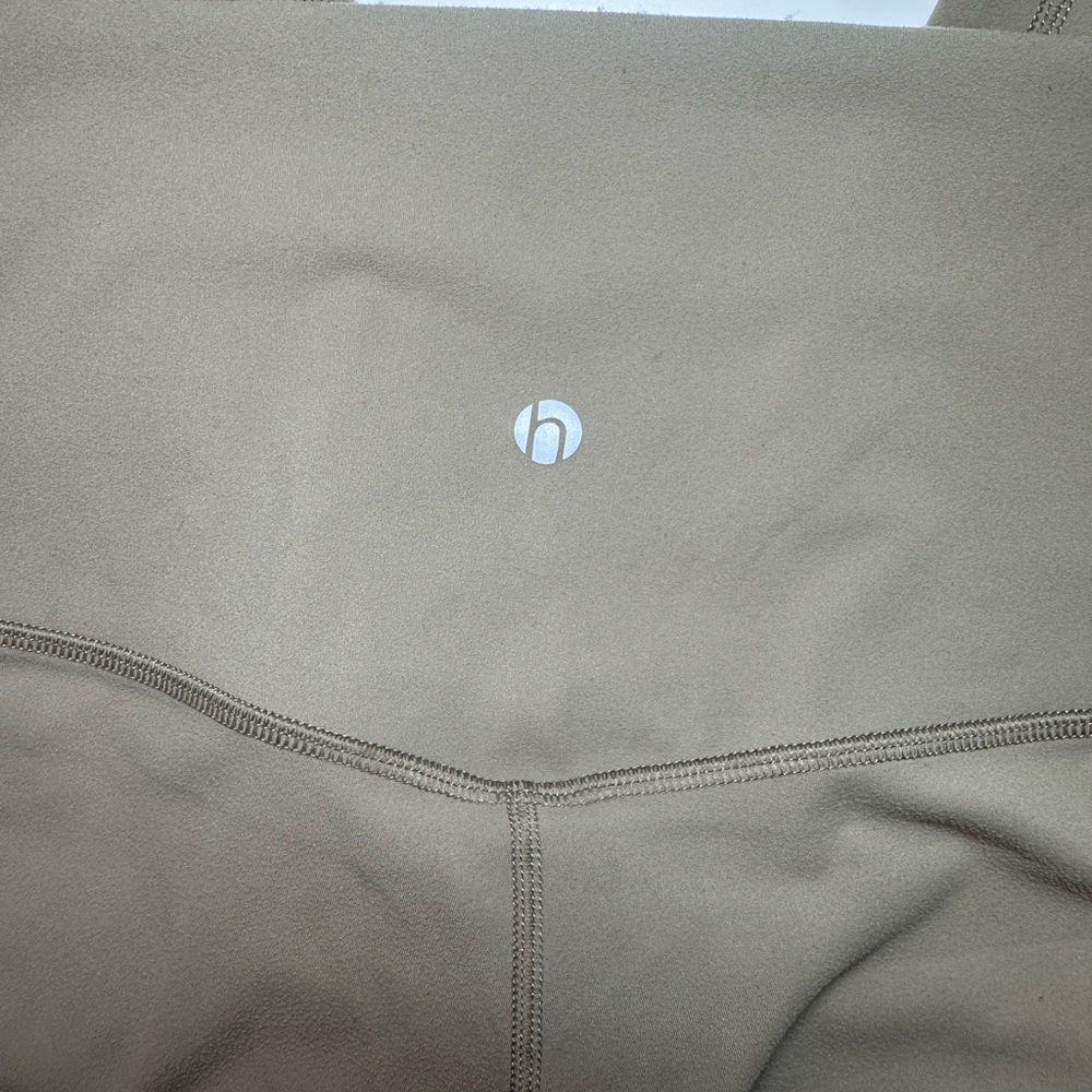 HeyNuts High Waisted Leggings Size Small - Picture 3 of 4